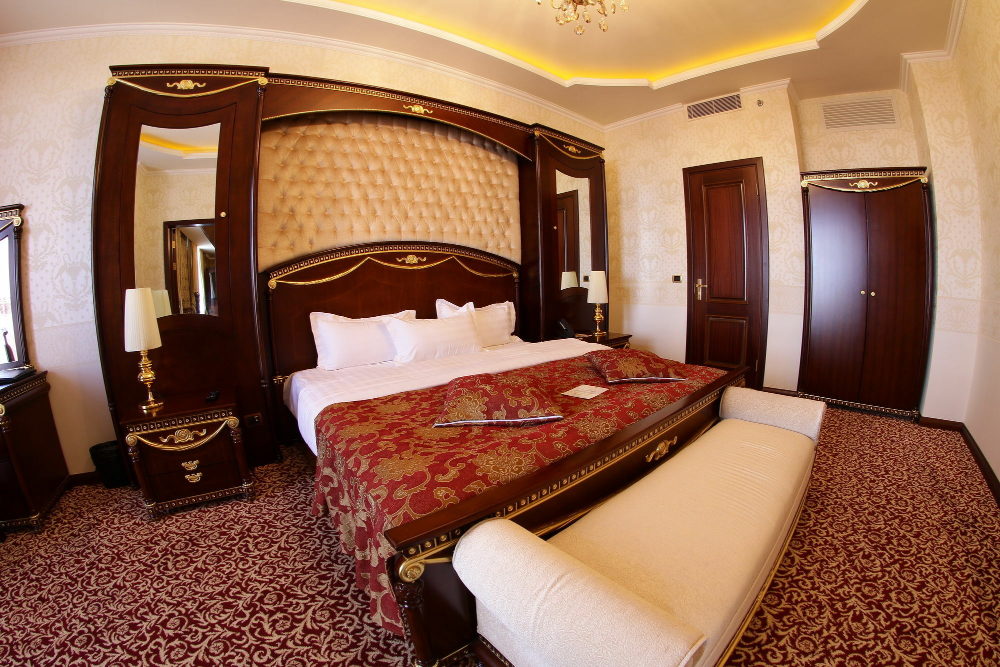 Golden Palace Hotel Resort & Spa Gl Tsaghkadzor Exterior photo