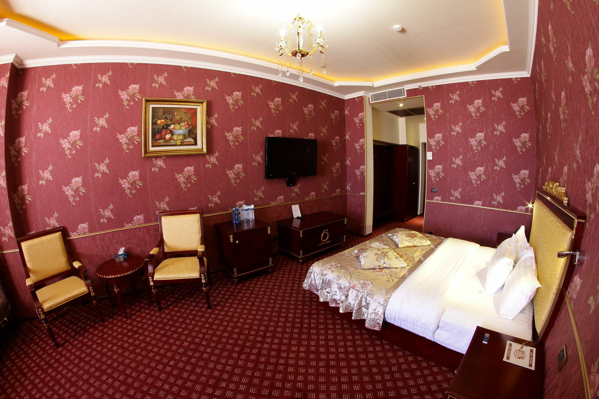 Golden Palace Hotel Resort & Spa Gl Tsaghkadzor Exterior photo