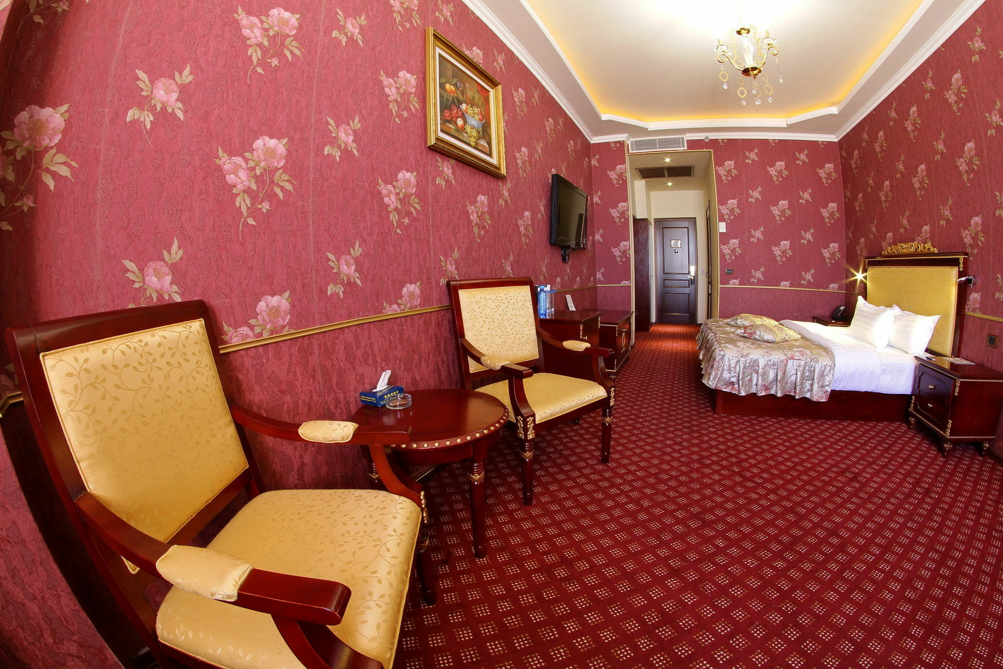 Golden Palace Hotel Resort & Spa Gl Tsaghkadzor Exterior photo